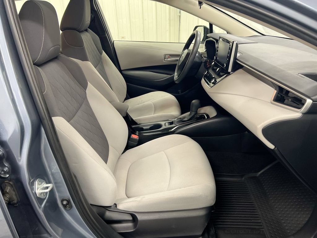 Used 2020 Toyota Corolla LE w/ LE Premium Package FWD image 22