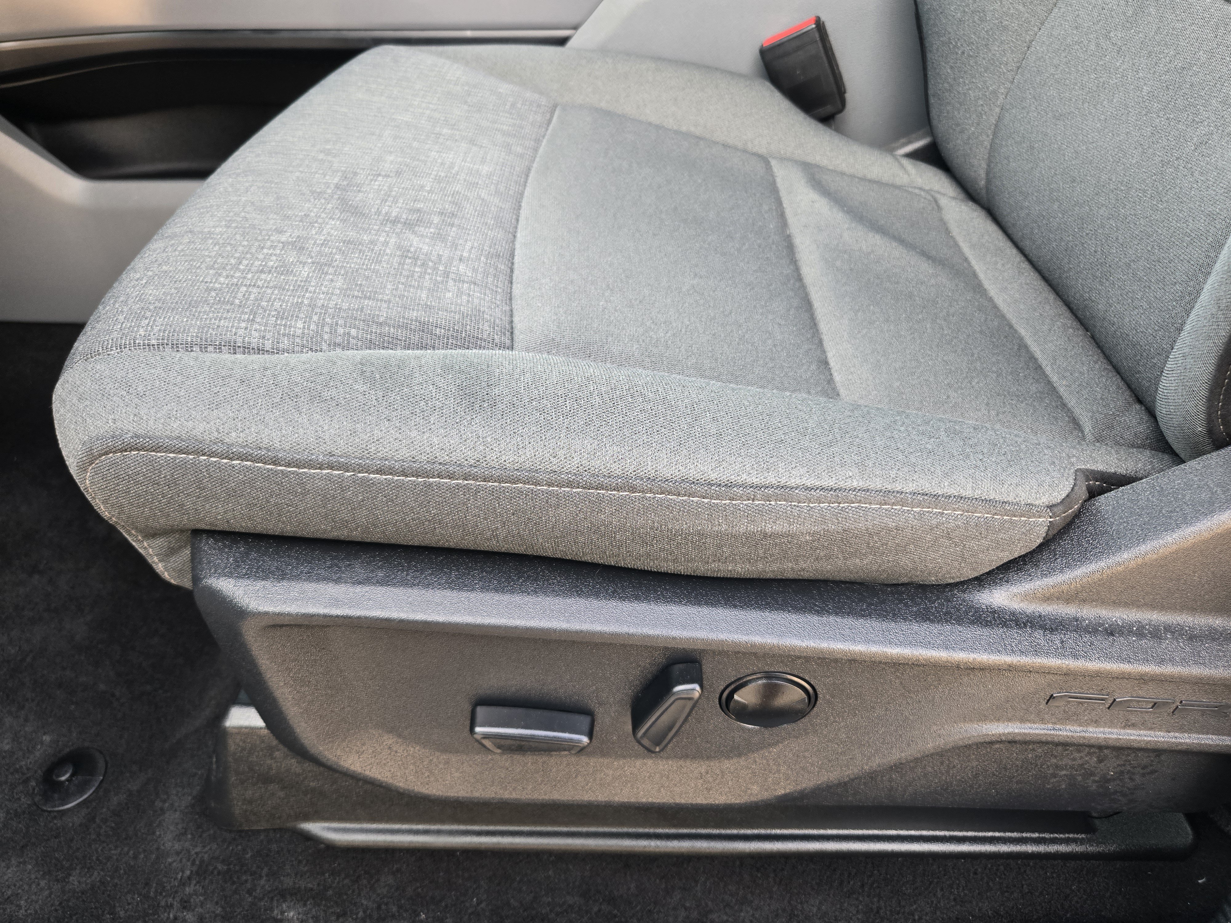 Used 2024 Ford F150 Lightning Flash AWD/4WD image 19