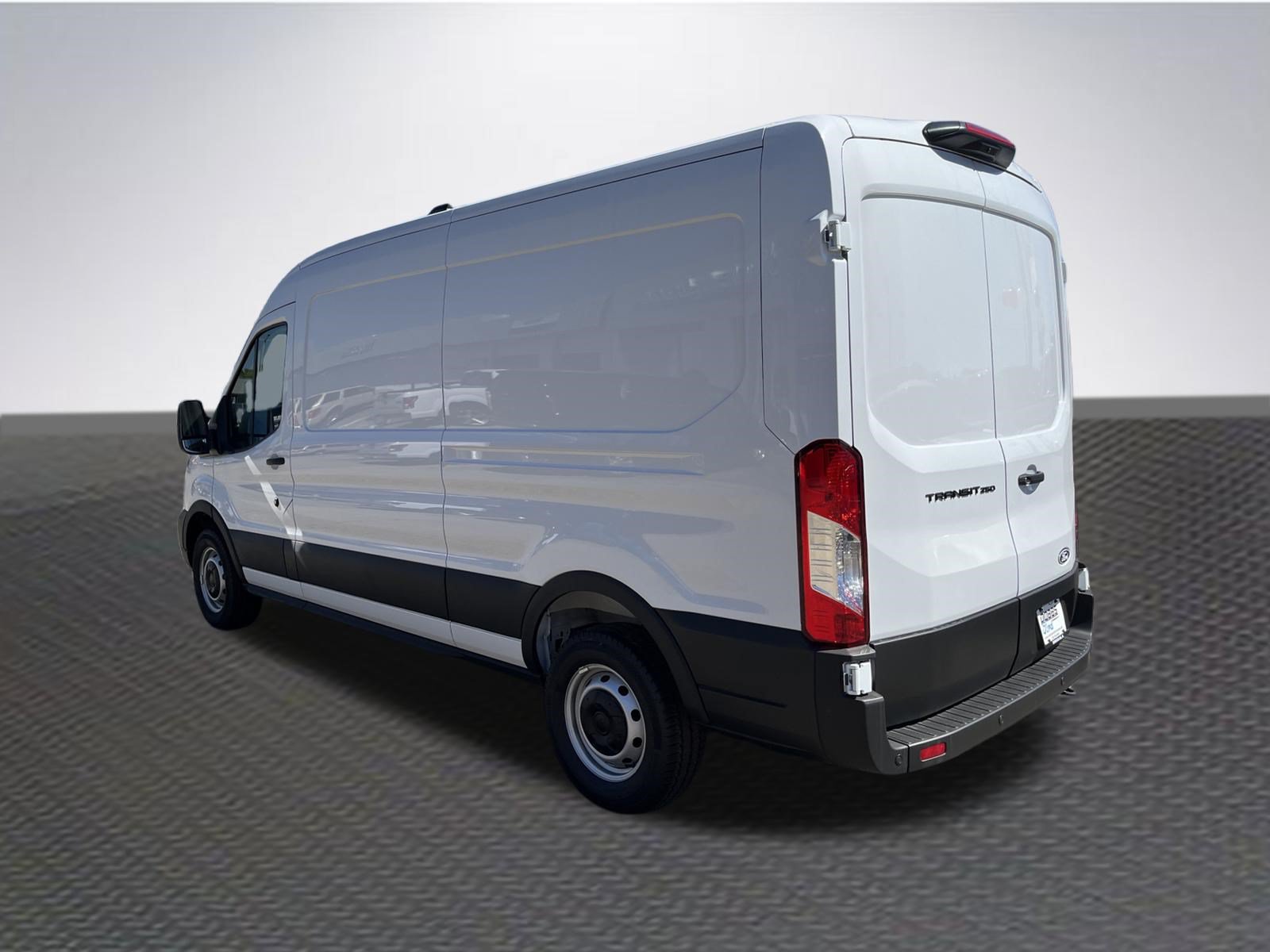 New 2026 Ford Transit 250 148 Medium Roof w/ Load Area Protection Package RWD image 5
