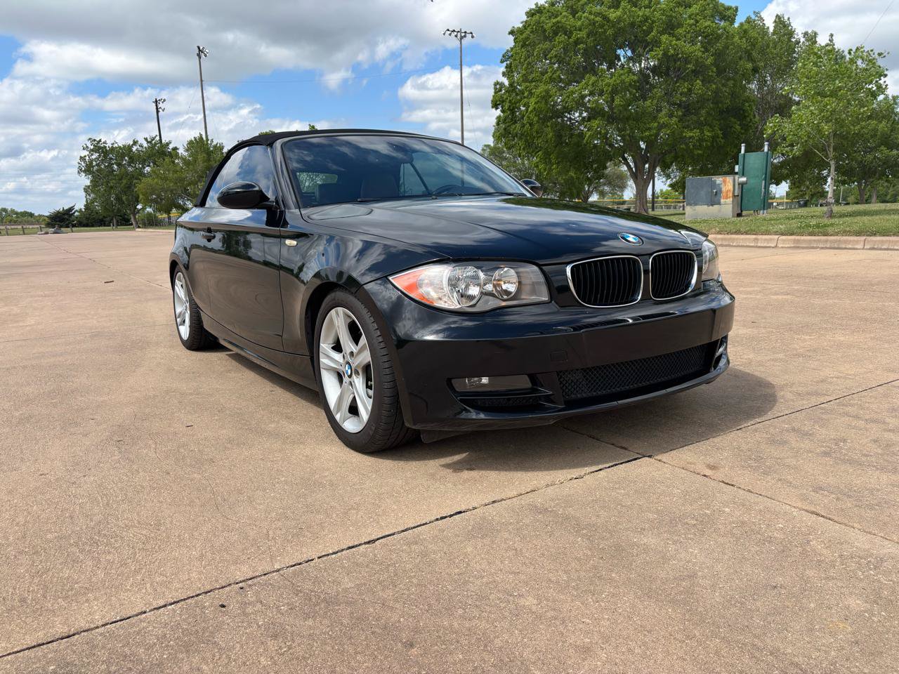 Used 2009 BMW 128i Convertible RWD image 40