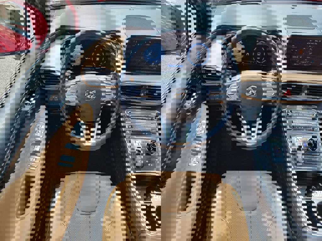 Used 2022 Hyundai Santa Fe Calligraphy image 14