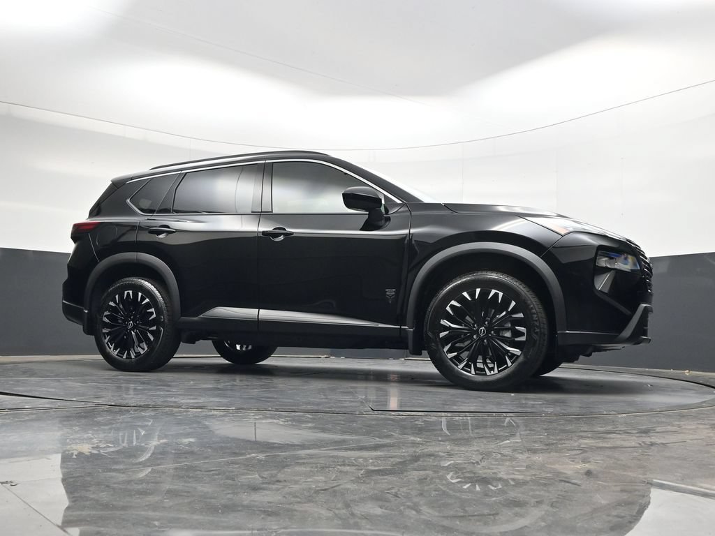 New 2026 Nissan Rogue Dark Armor AWD/4WD image 29