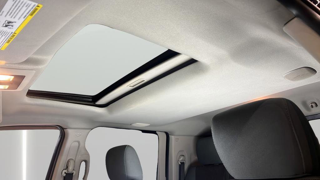 Used 2014 RAM 2500 Big Horn image 32