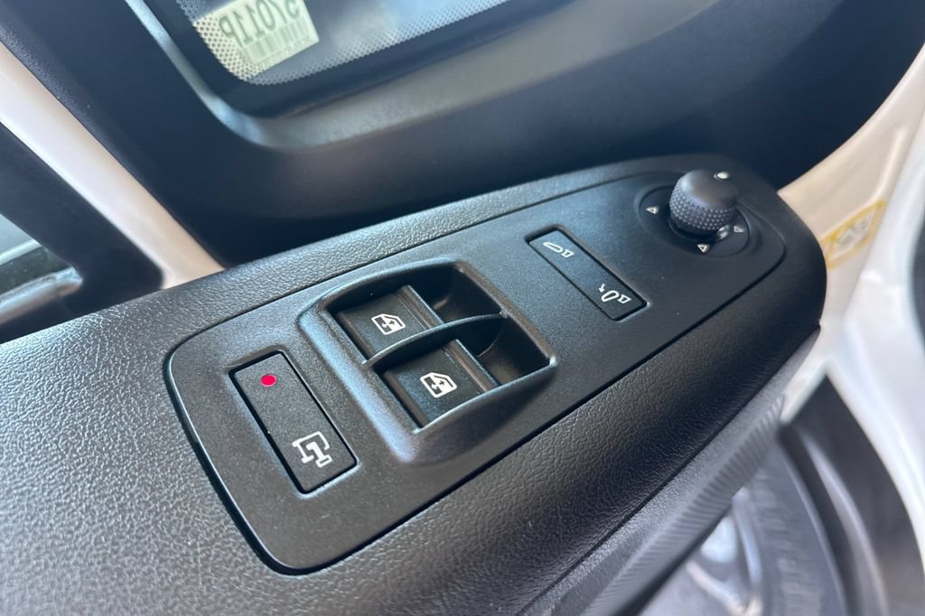 Used 2023 RAM ProMaster 1500 w/ Driver Convenience Group FWD image 10