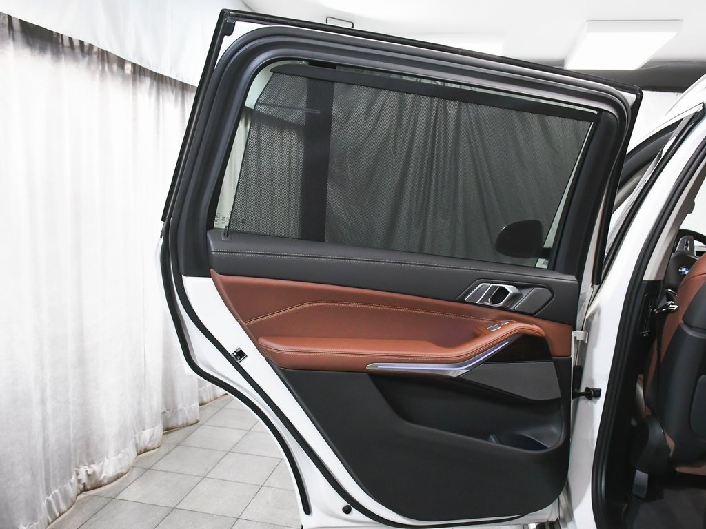 Used 2026 BMW X7 xDrive40i image 11