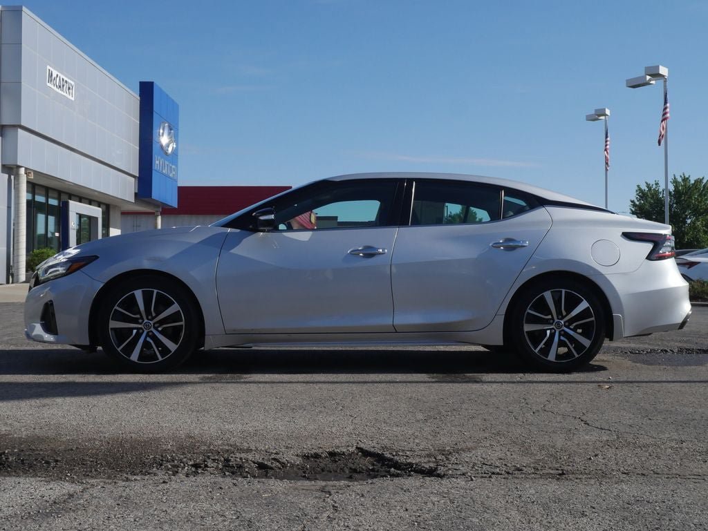 Used 2021 Nissan Maxima 3.5 SV w/ Floor Mat Group FWD image 12