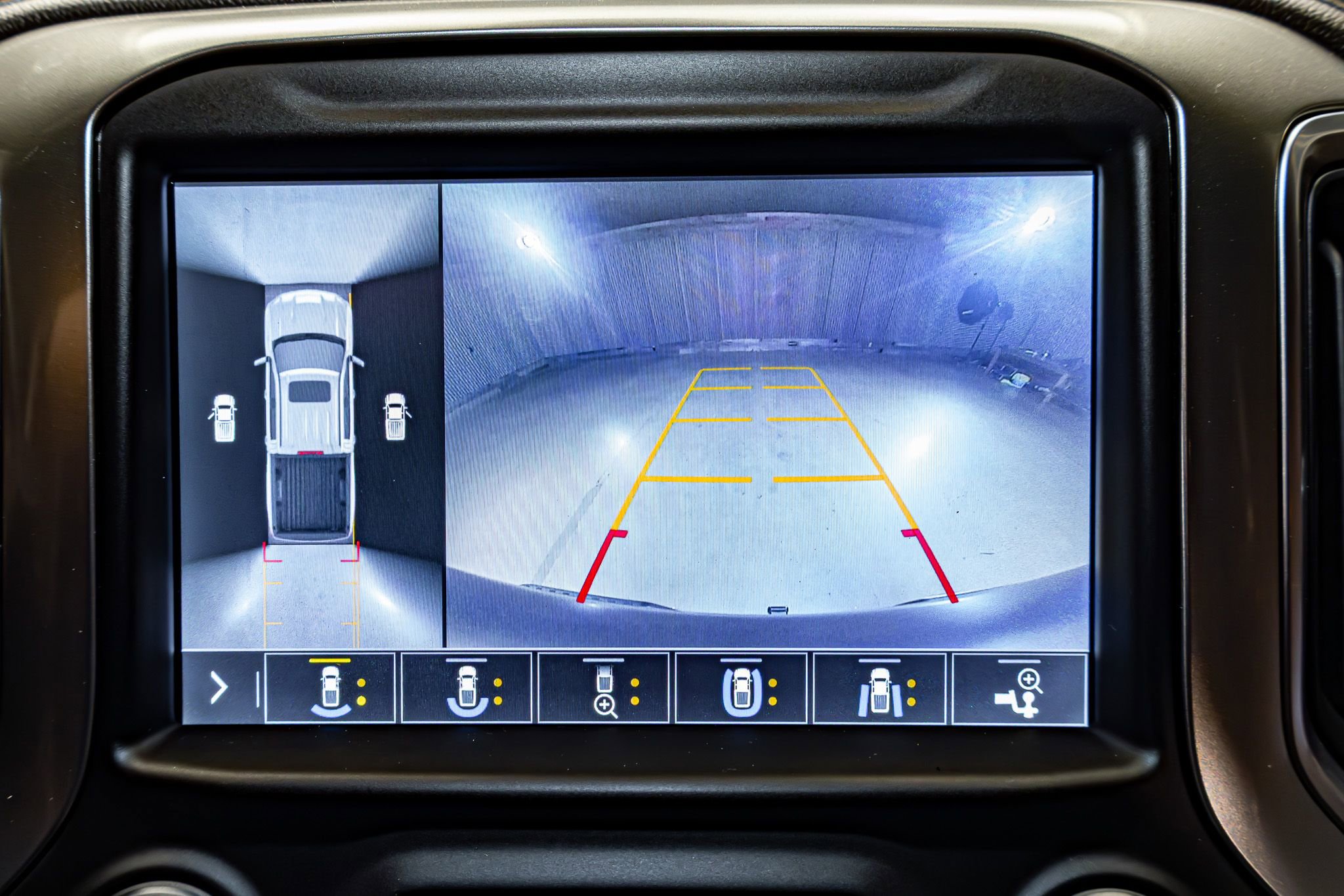 Used 2019 Chevrolet Silverado 1500 LTZ w/ LTZ Plus Package image 21