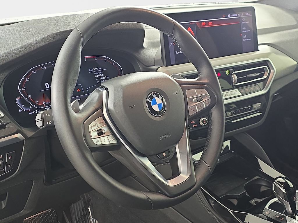 Certified 2025 BMW X4 xDrive30i w/ Premium Package image 19
