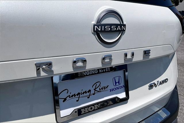 Used 2023 Nissan Rogue SV AWD/4WD image 25