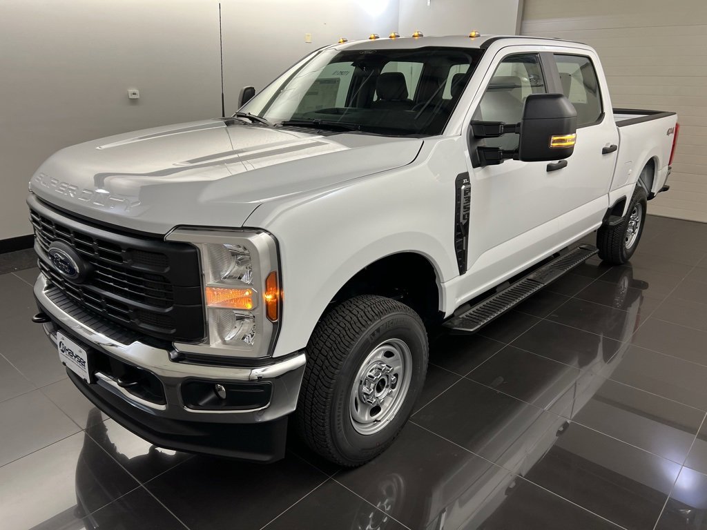 New 2026 Ford F350 XL w/ XL Chrome Package image 3