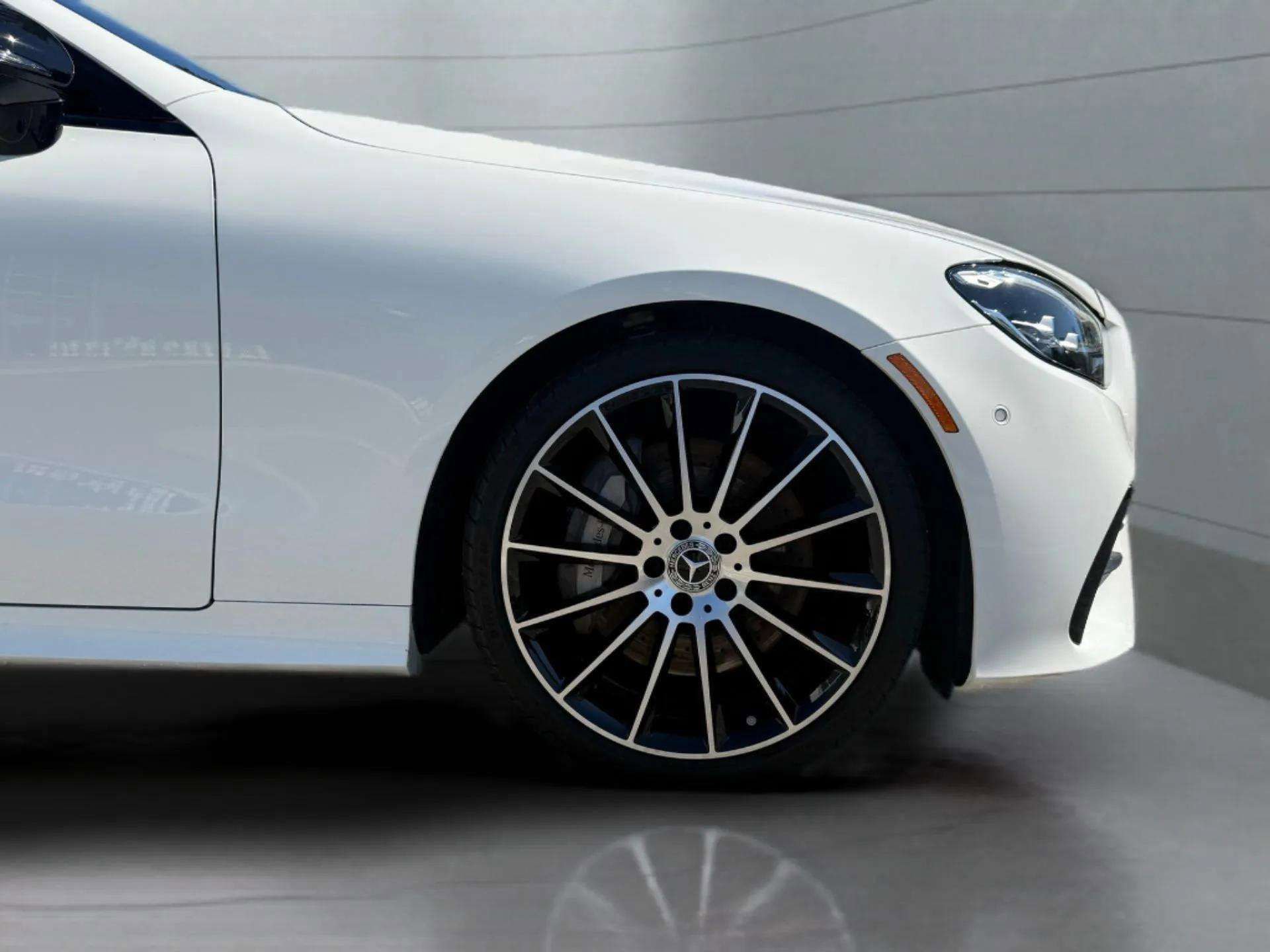 Used 2022 Mercedes-Benz E 450 Coupe image 6