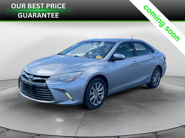 Used 2015 Toyota Camry XLE w/ Moonroof Package FWD image 1