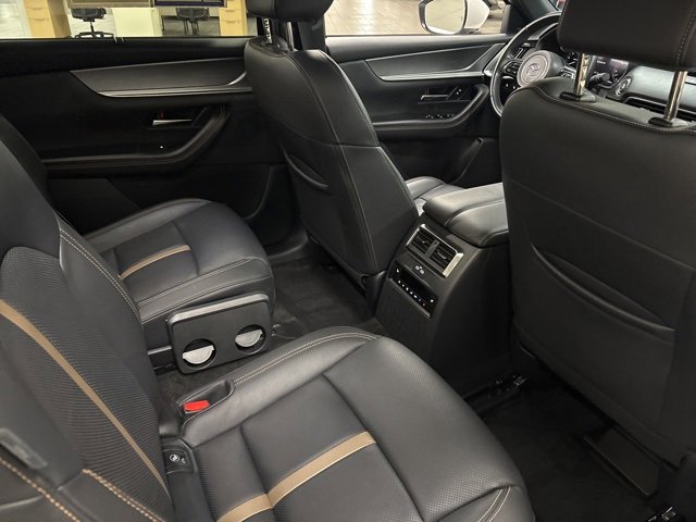 Used 2024 MAZDA CX-90 3.3 Turbo w/ Premium Plus Pkg image 12