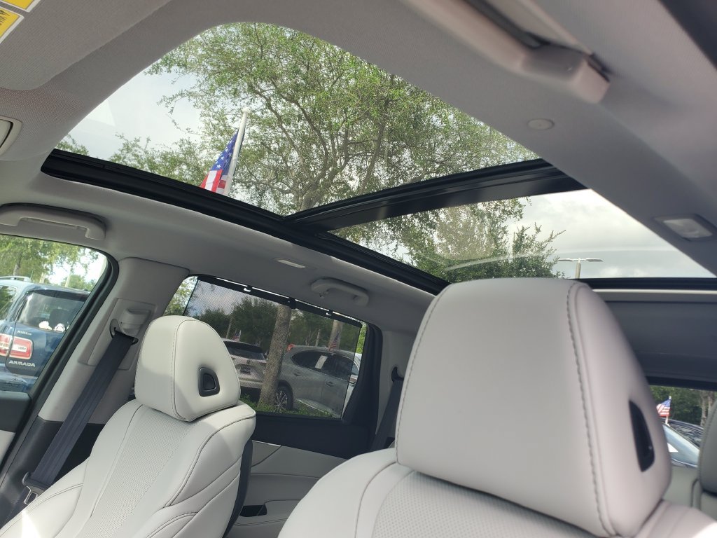 Certified 2024 Acura MDX w/ Technology Package FWD image 19