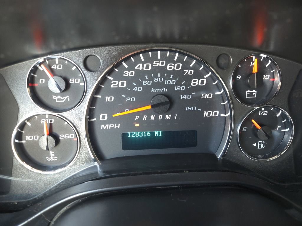 Used 2014 Chevrolet Express 3500 image 19