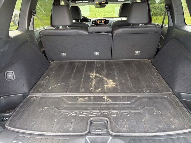 Used 2024 Honda Passport Black Edition image 10