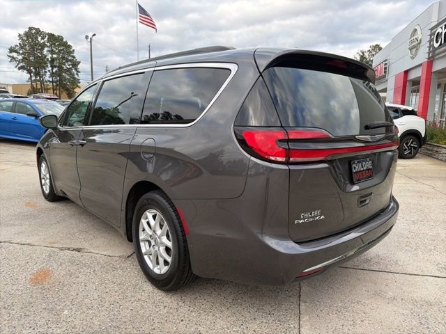 Used 2022 Chrysler Pacifica Touring-L image 8
