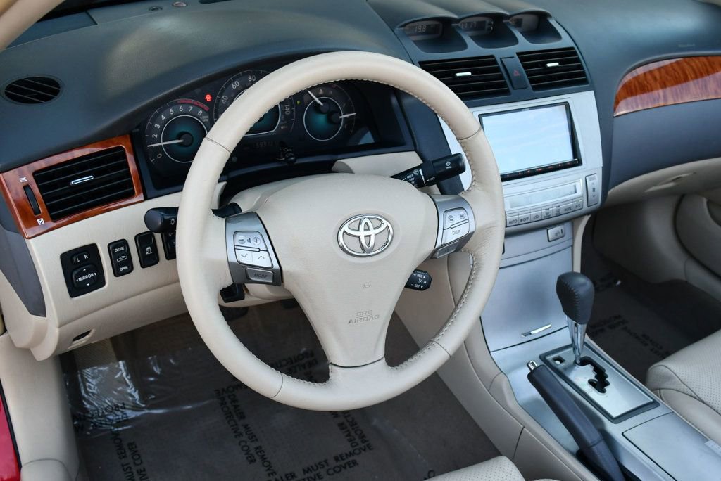 Used 2007 Toyota Solara SLE image 12