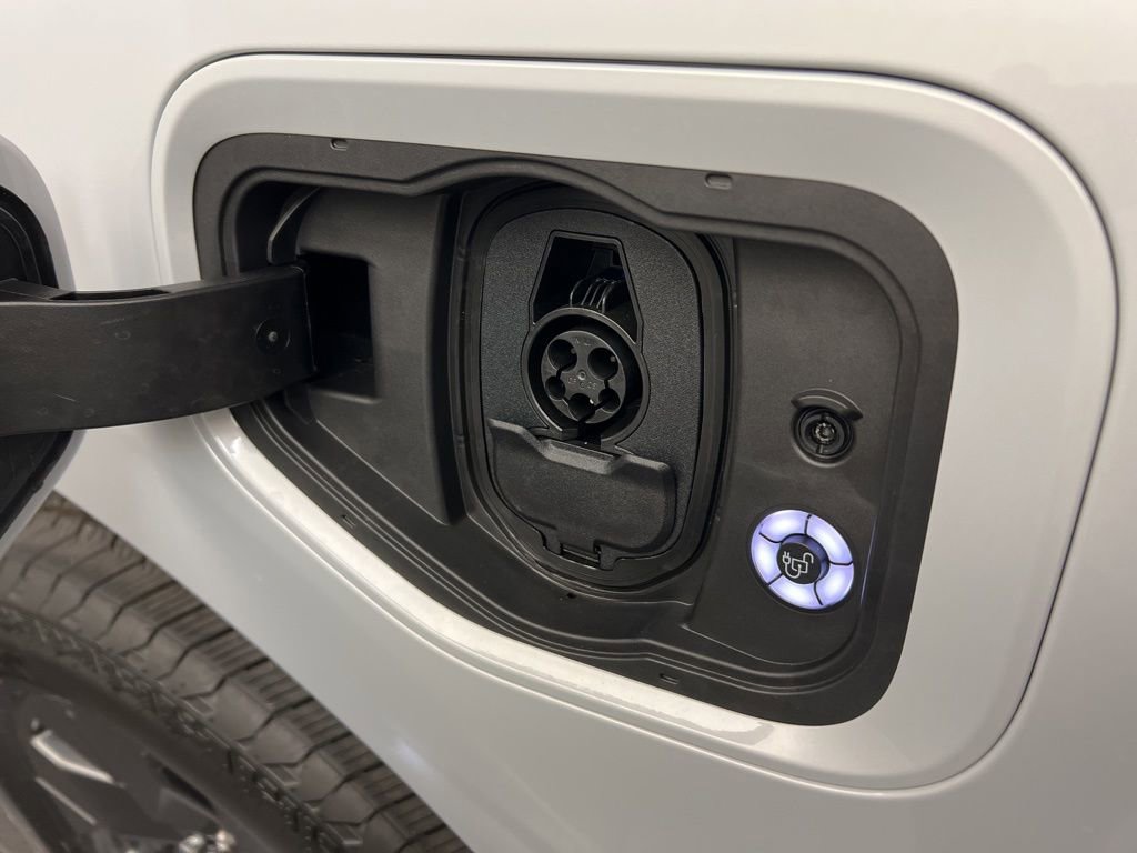 New 2025 Ford F150 Lightning Flash image 37