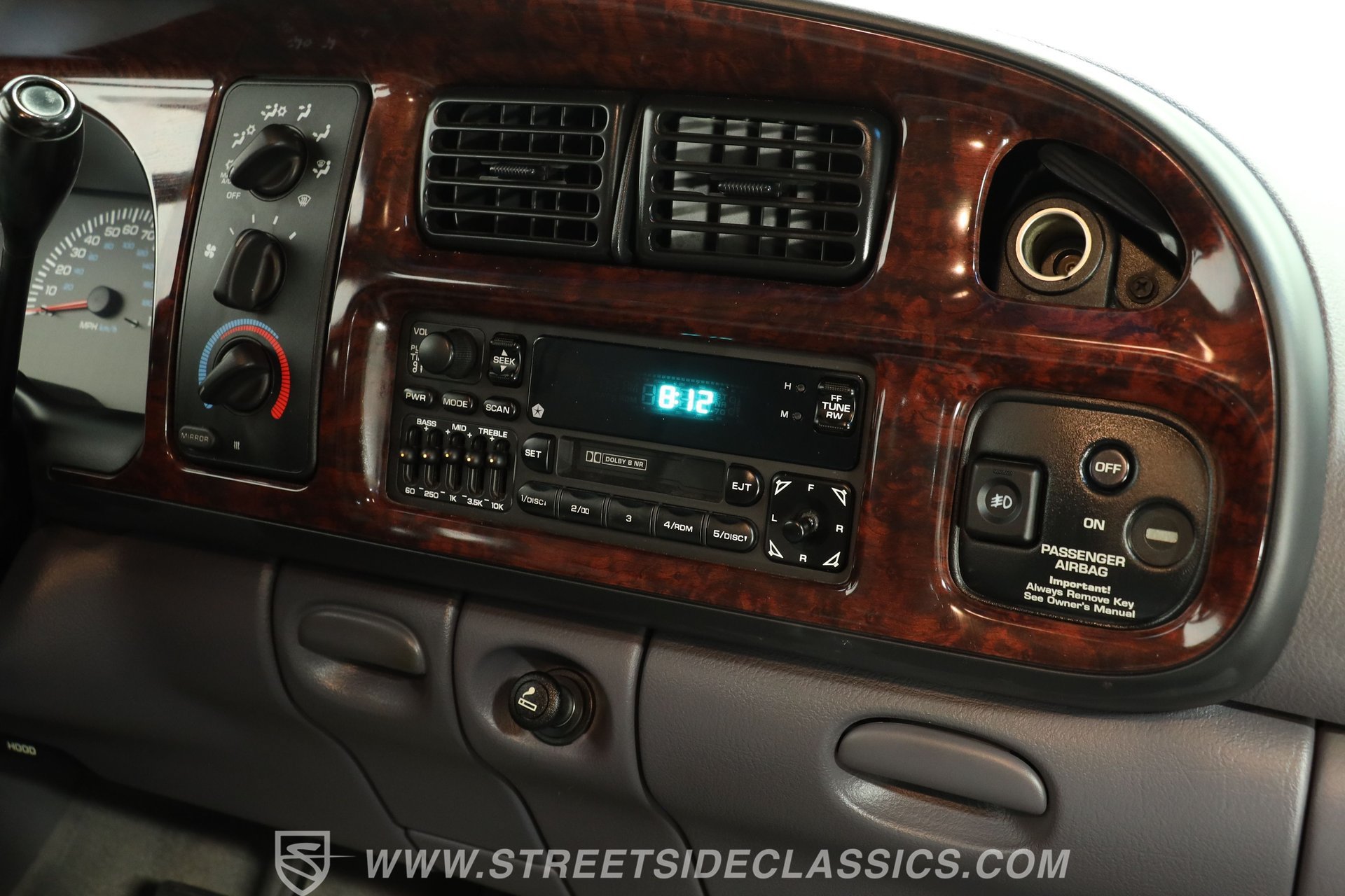 Used 1998 Dodge Ram 1500 Truck 2WD Quad Cab image 39