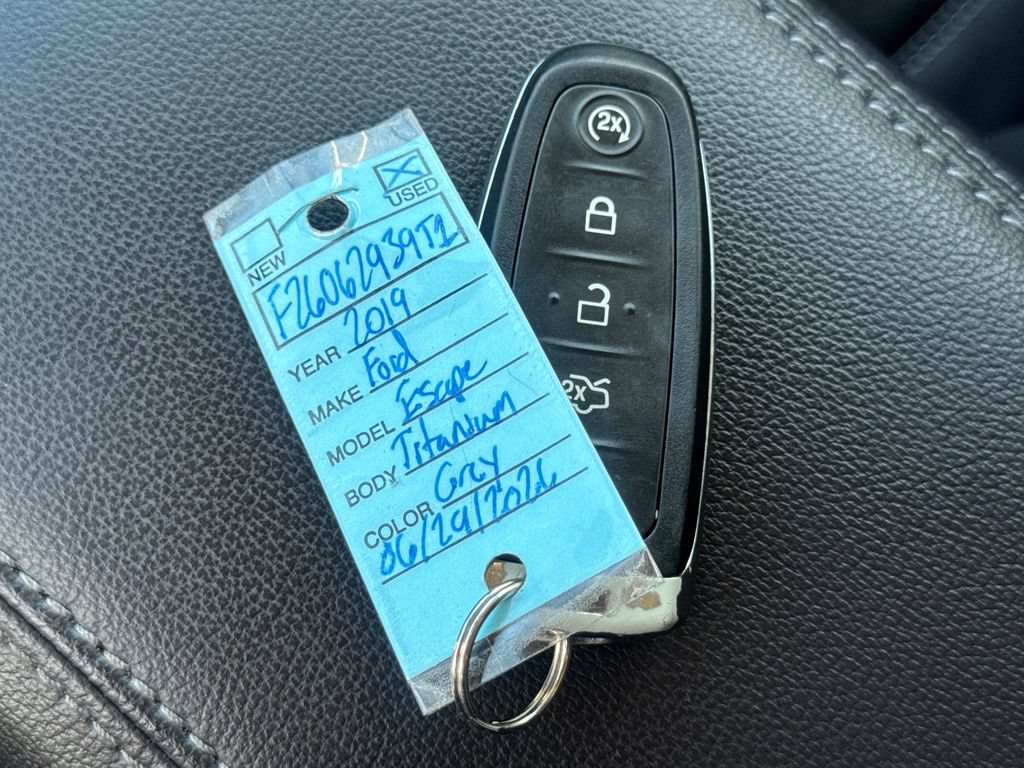Used 2019 Ford Escape Titanium AWD/4WD image 49