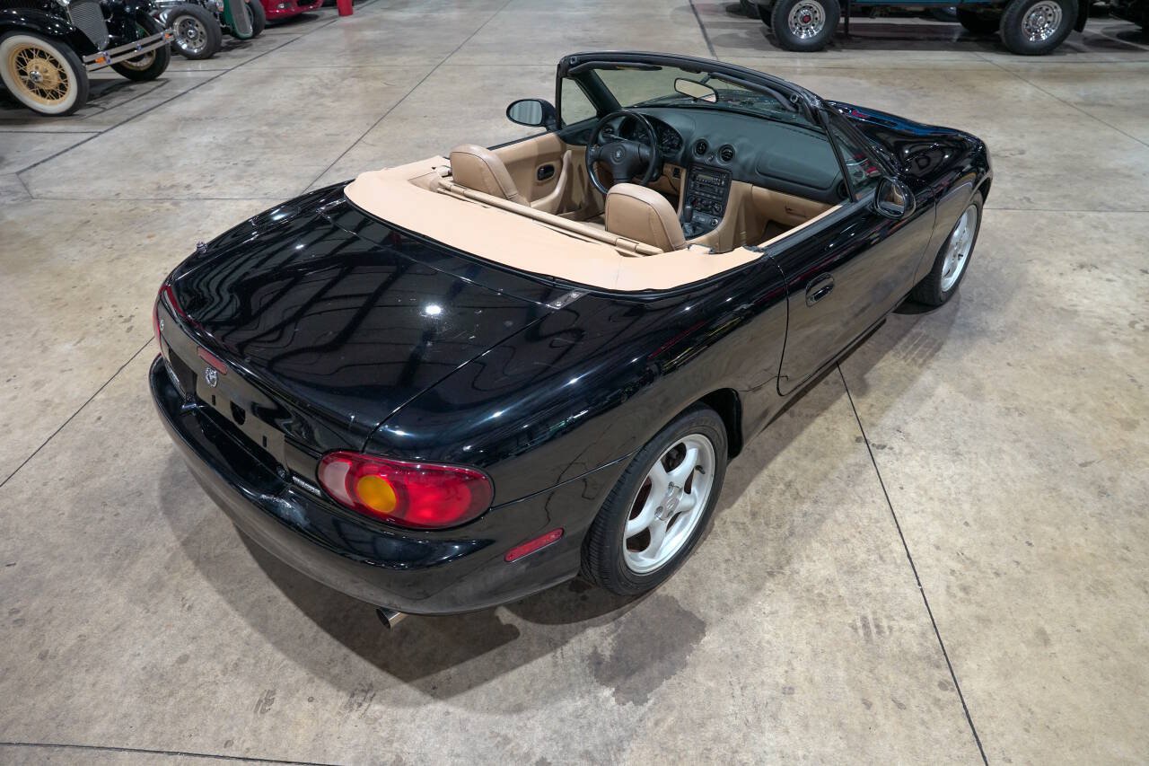 Used 1999 MAZDA MX-5 Miata RWD image 17