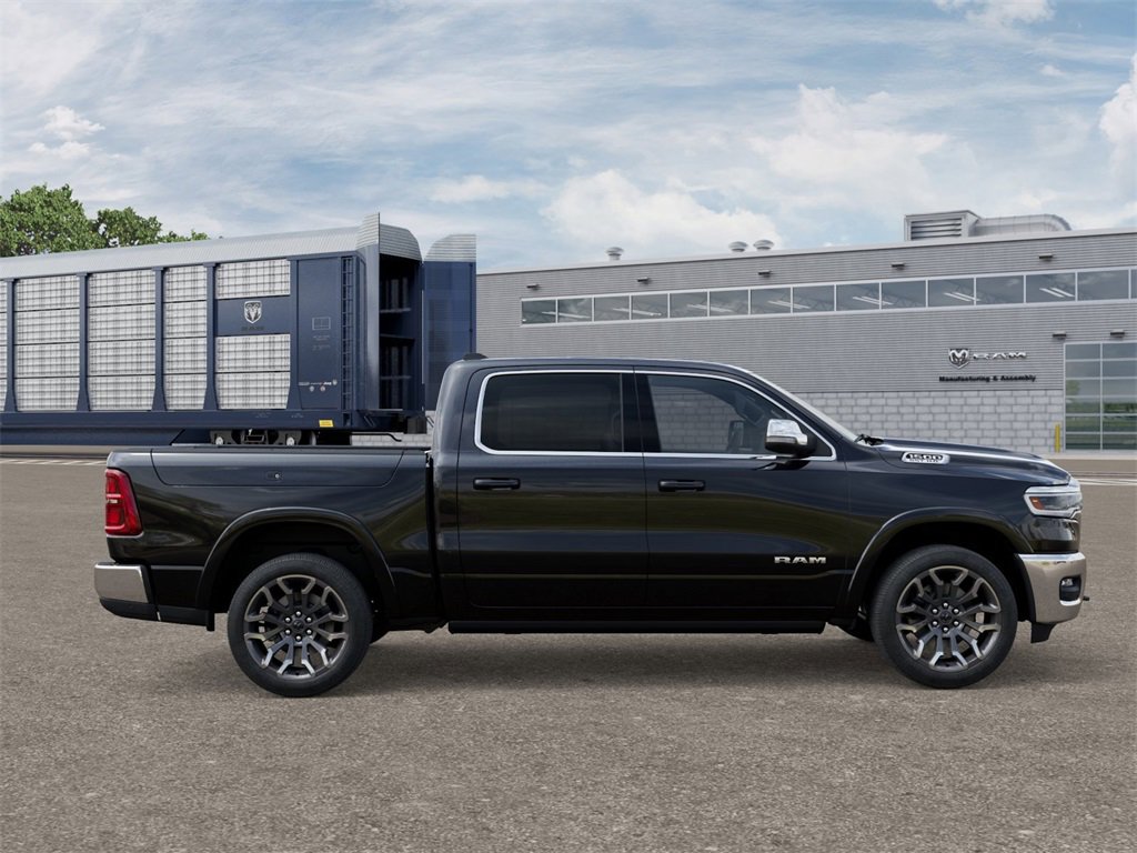 New 2025 RAM 1500 Limited image 21