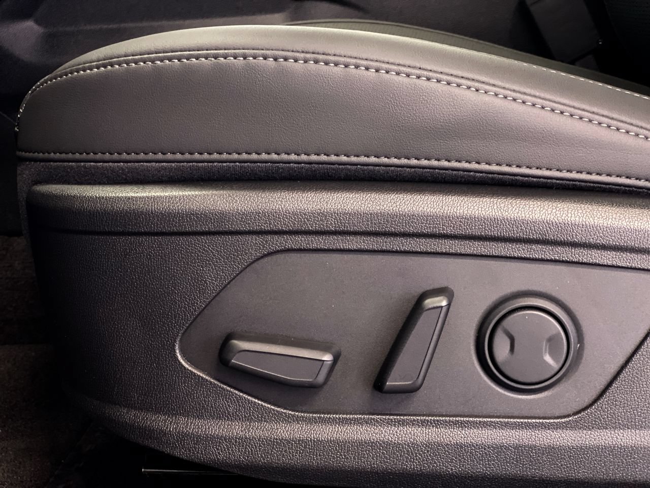 New 2026 Kia Sorento X-Line EX AWD/4WD image 17