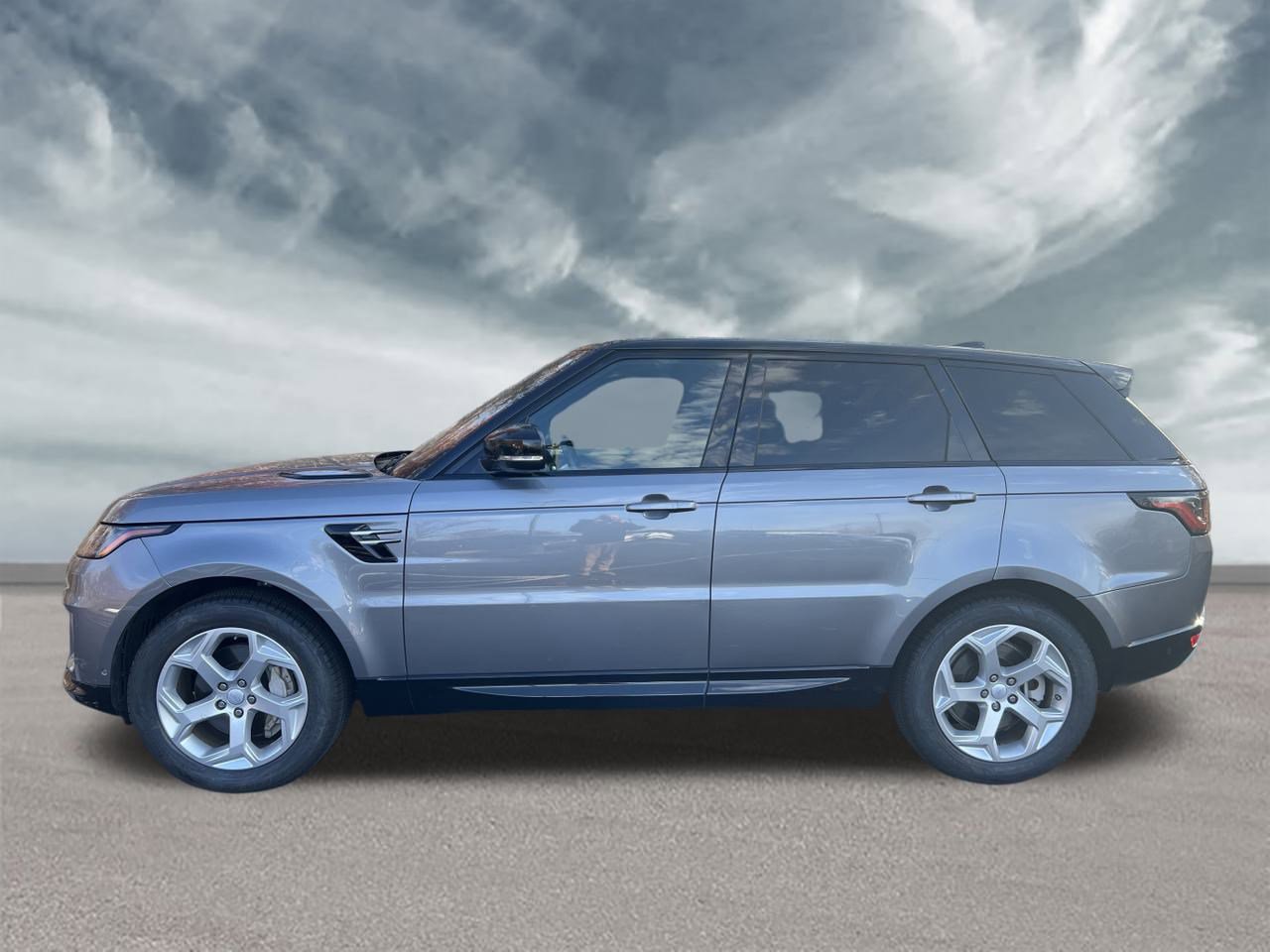 Used 2020 Land Rover Range Rover Sport HSE image 2