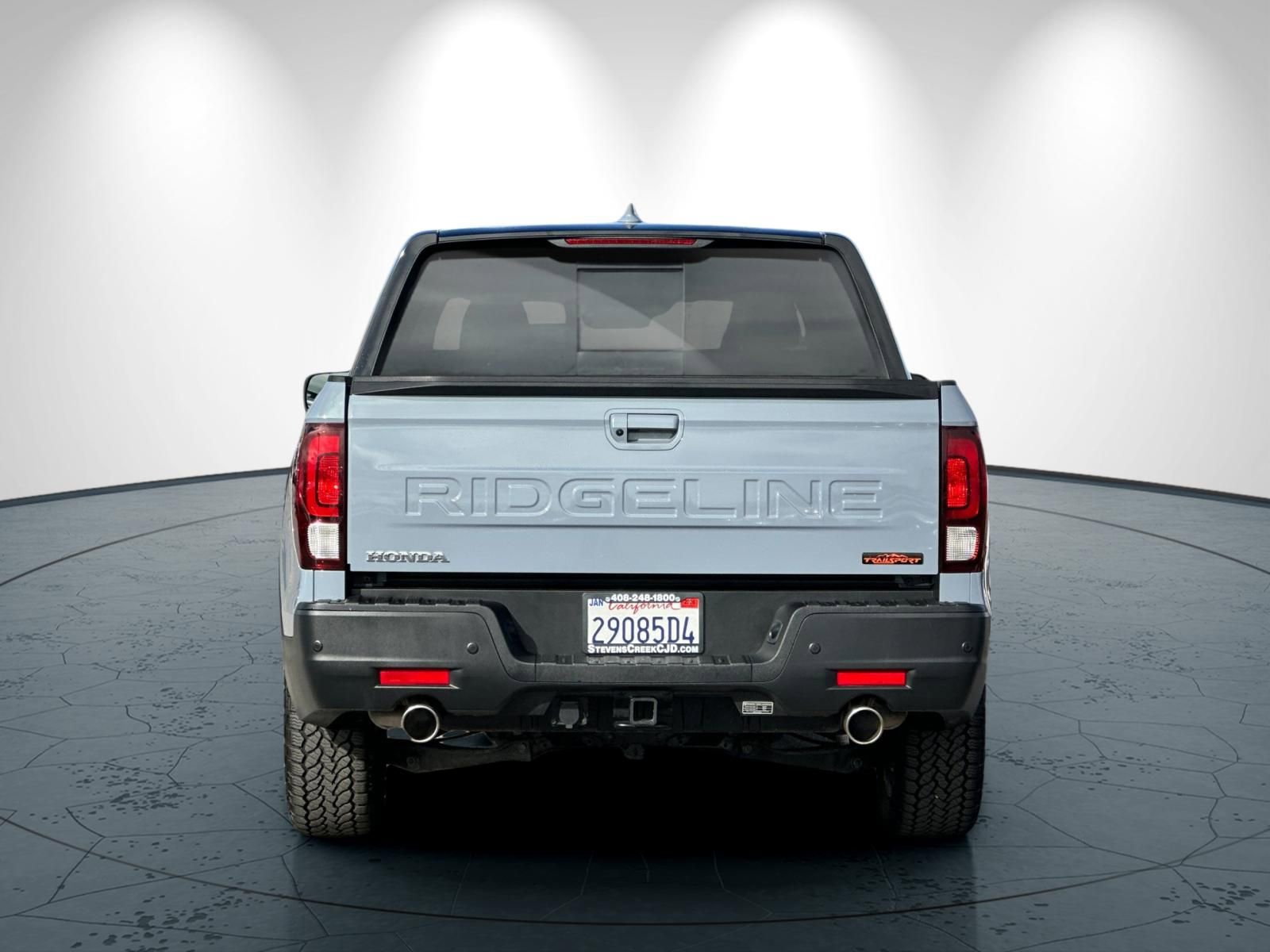 Used 2025 Honda Ridgeline TrailSport image 5