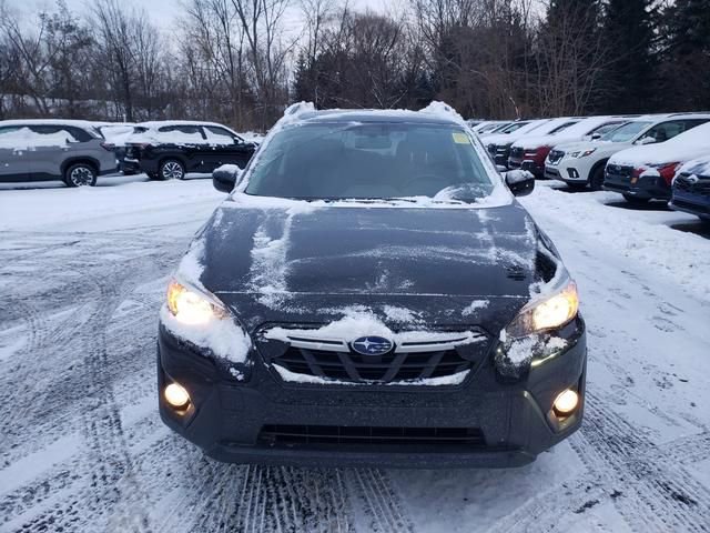 Used 2023 Subaru Crosstrek 2.0i Premium image 5