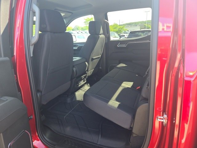 New 2025 Chevrolet Silverado 1500 RST w/ Dark Appearance Package image 24
