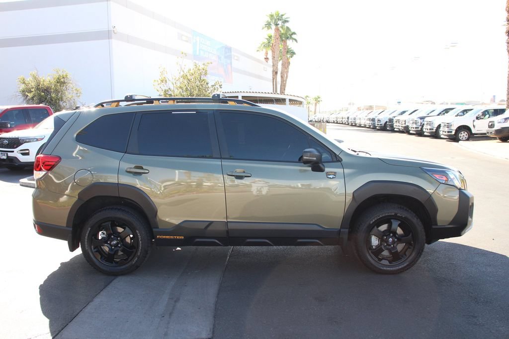 Used 2023 Subaru Forester Wilderness w/ Wilderness Package AWD/4WD image 10