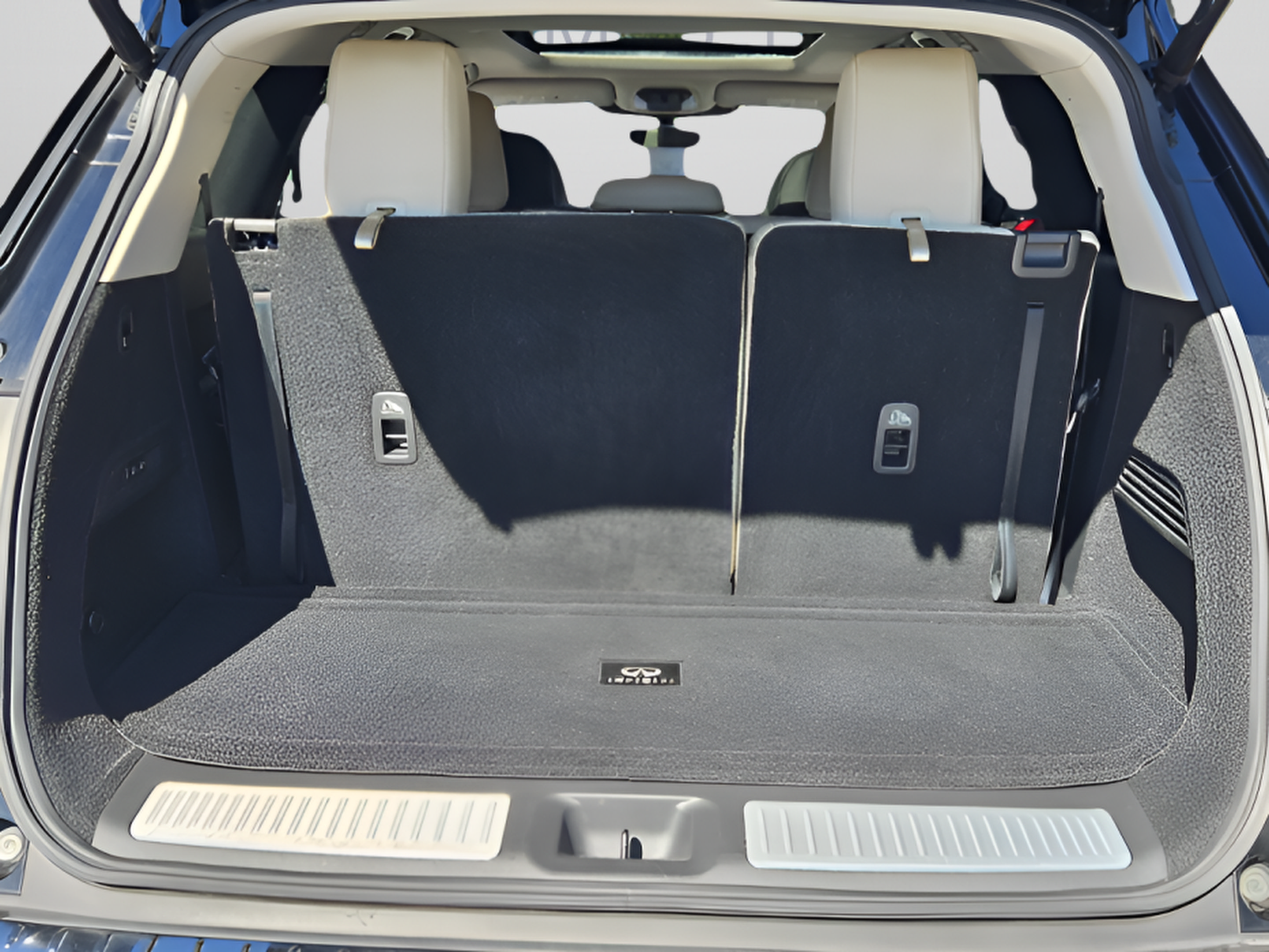 Certified 2023 INFINITI QX60 Sensory w/ Cargo Package AWD/4WD image 27