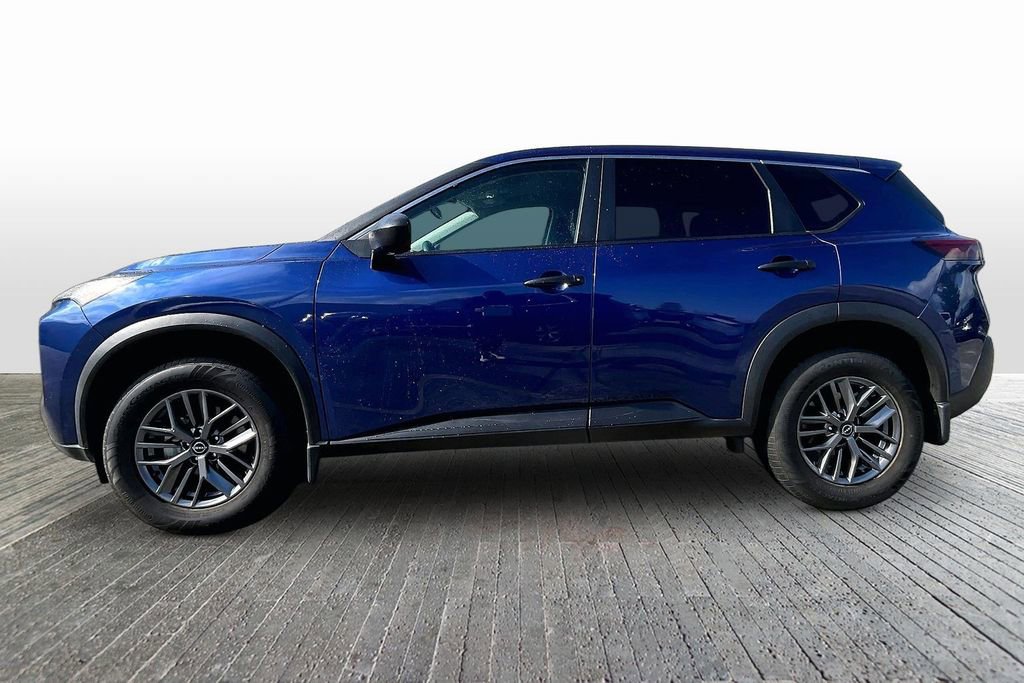 Used 2022 Nissan Rogue S AWD/4WD image 5
