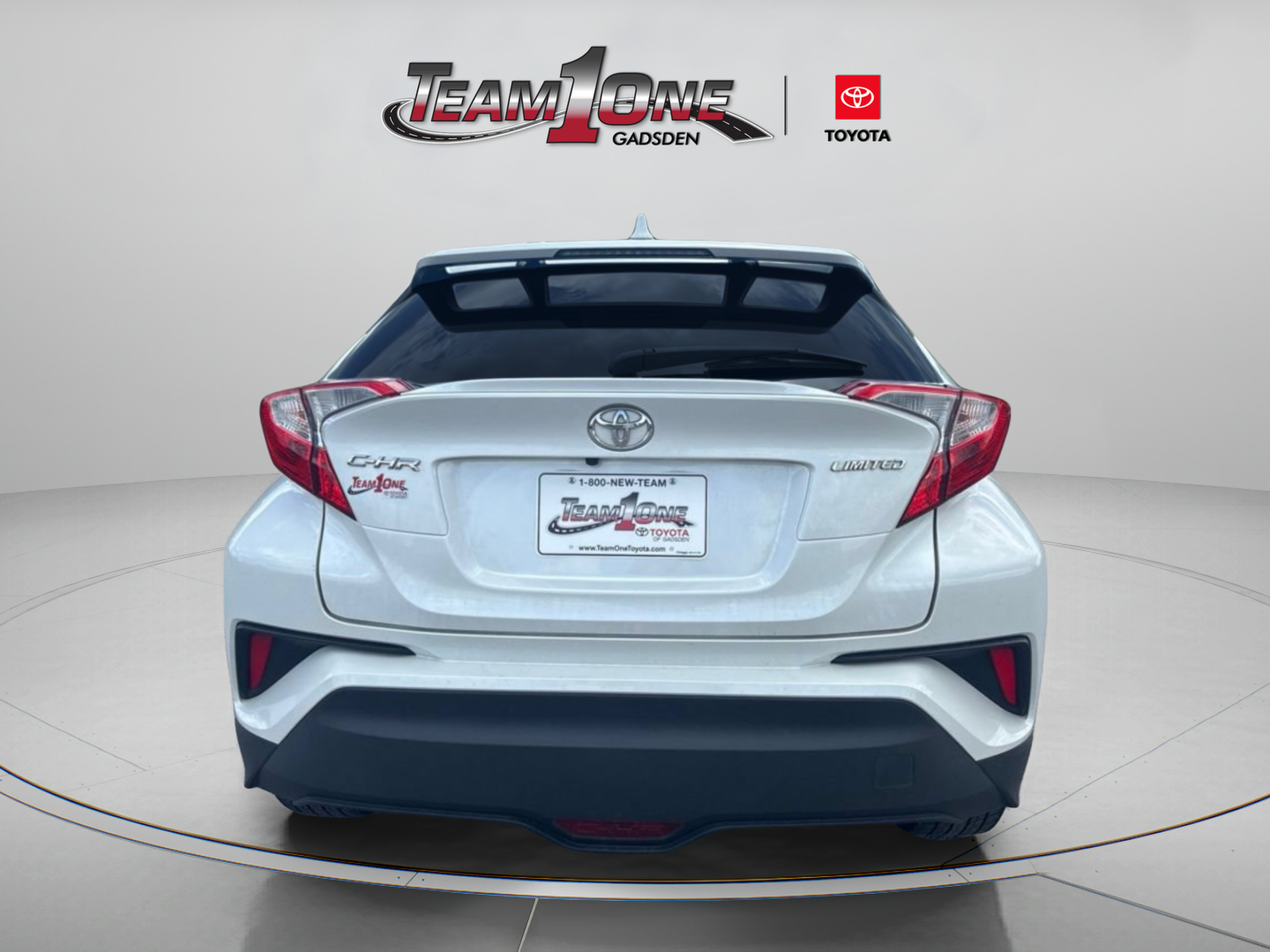 Used 2022 Toyota C-HR Limited FWD image 6