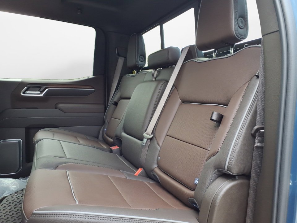 New 2026 GMC Sierra 1500 Denali w/ Denali Reserve Package image 12