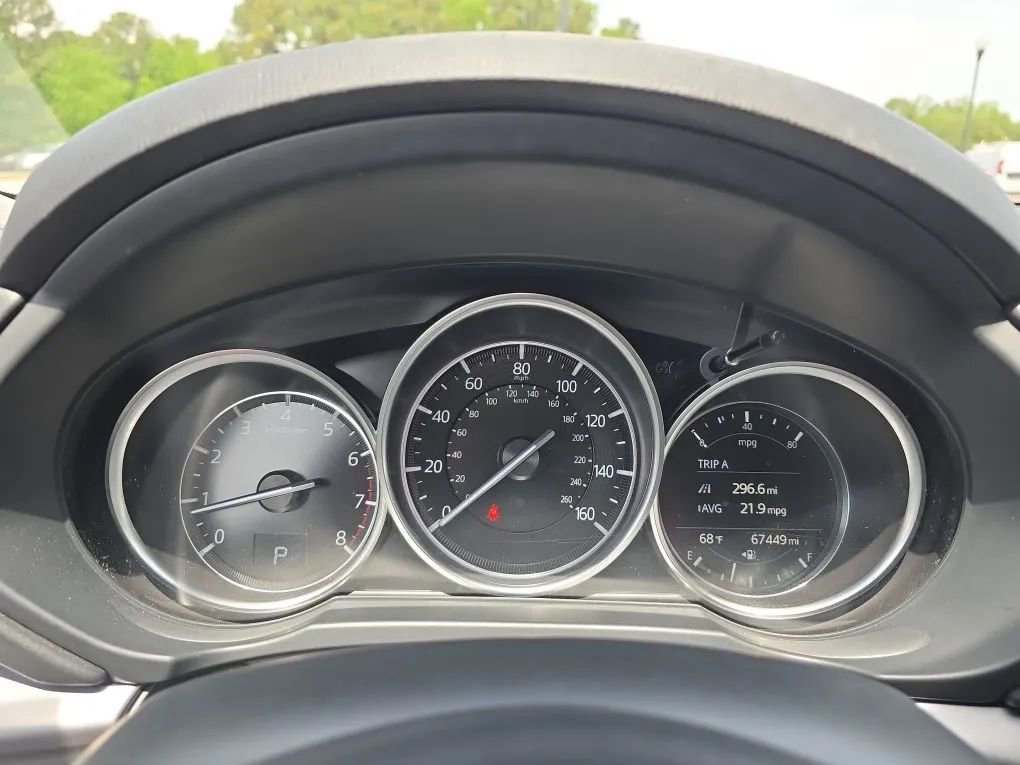 Used 2020 MAZDA CX-5 Touring FWD image 19