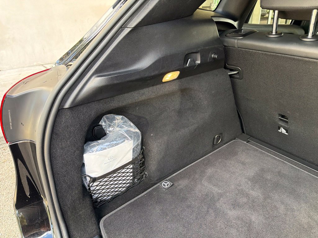 Used 2025 Mercedes-Benz GLA 250 image 36