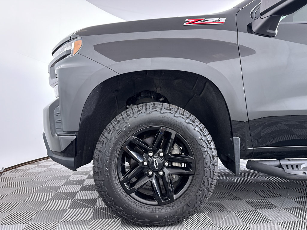 Used 2020 Chevrolet Silverado 1500 LT Trail Boss AWD/4WD image 19
