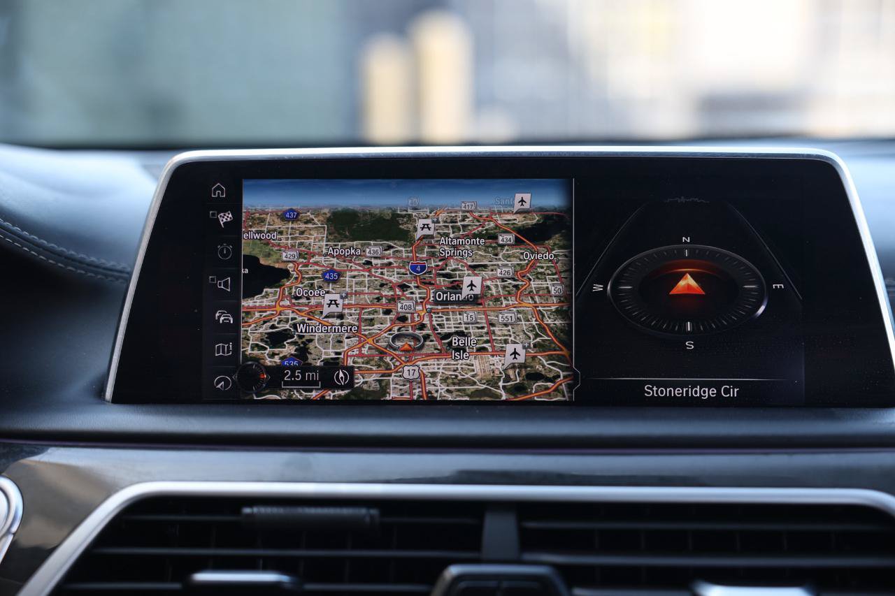 Used 2016 BMW 750i xDrive AWD/4WD image 37