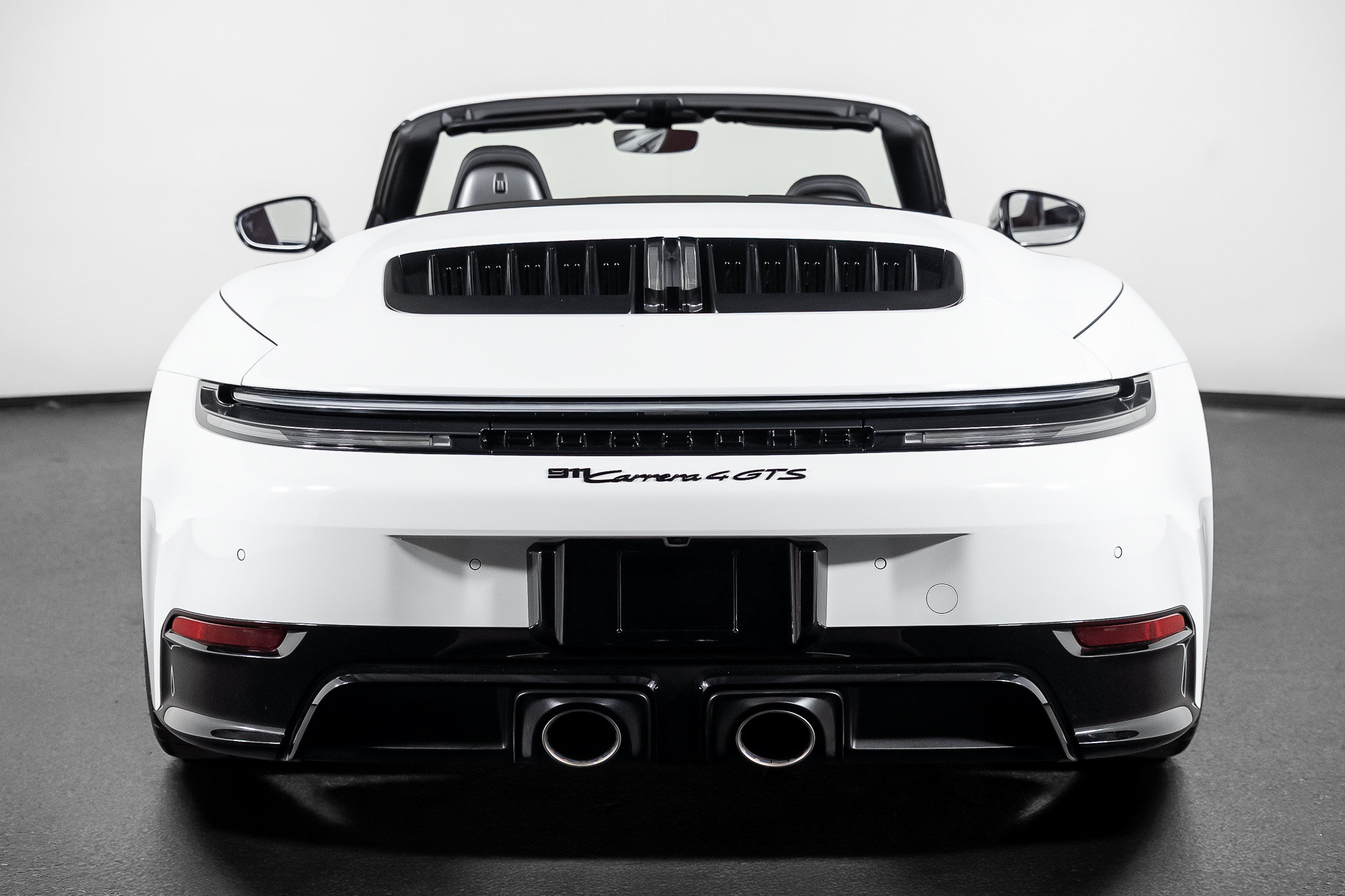 Used 2025 Porsche 911 Carrera 4 GTS AWD/4WD image 25