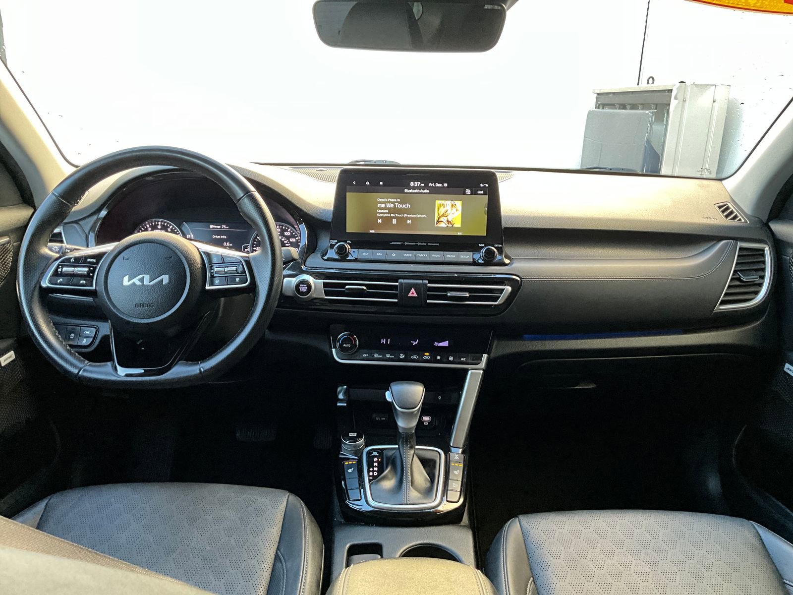 Used 2022 Kia Seltos SX image 4