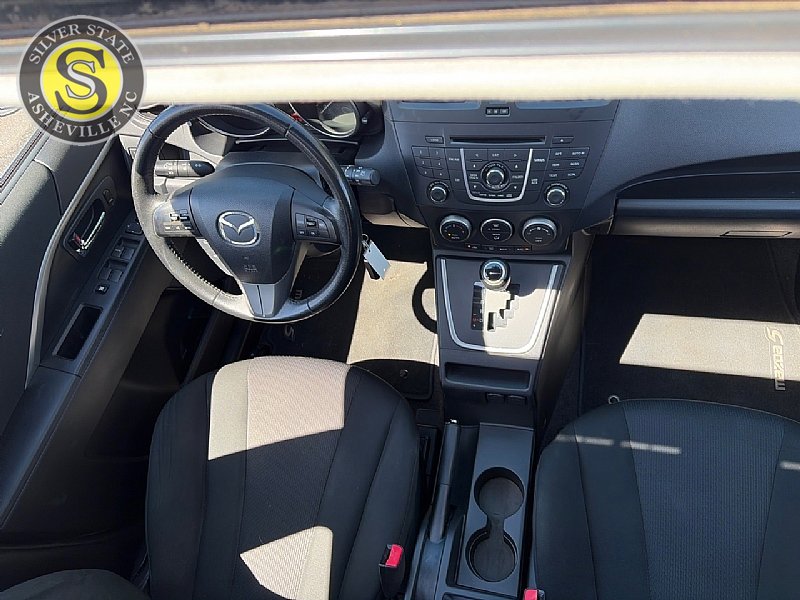 Used 2013 MAZDA MAZDA5 Touring w/ Moonroof & Audio Pkg image 31