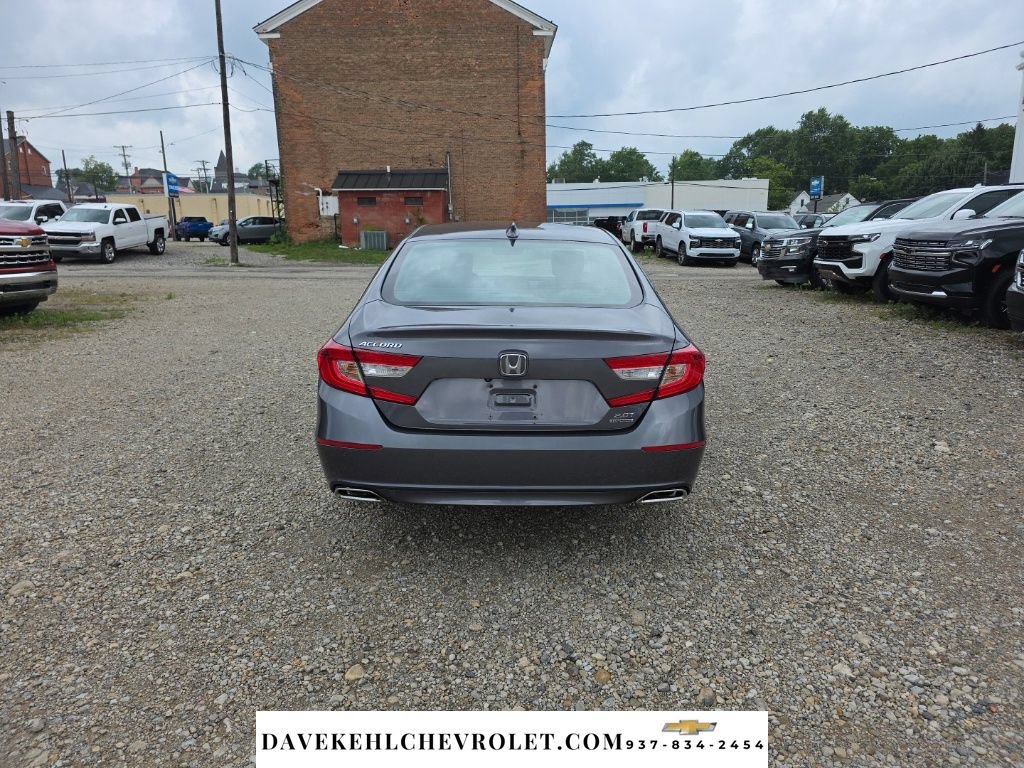 Used 2018 Honda Accord Touring image 4