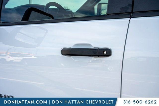Used 2024 Chevrolet Silverado 2500 Custom w/ Custom Value Package image 30
