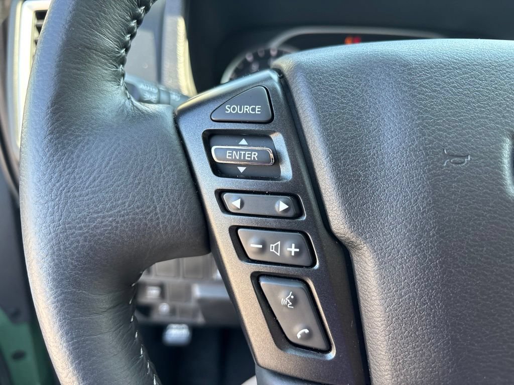 Used 2024 Nissan Frontier SL w/ Technology Package RWD image 22