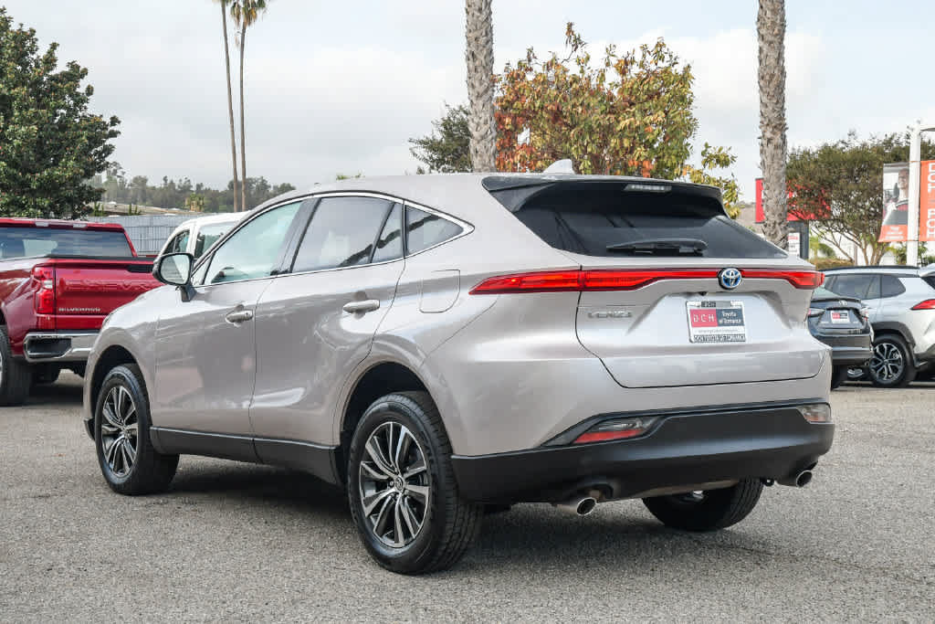 Certified 2024 Toyota Venza LE AWD/4WD image 7