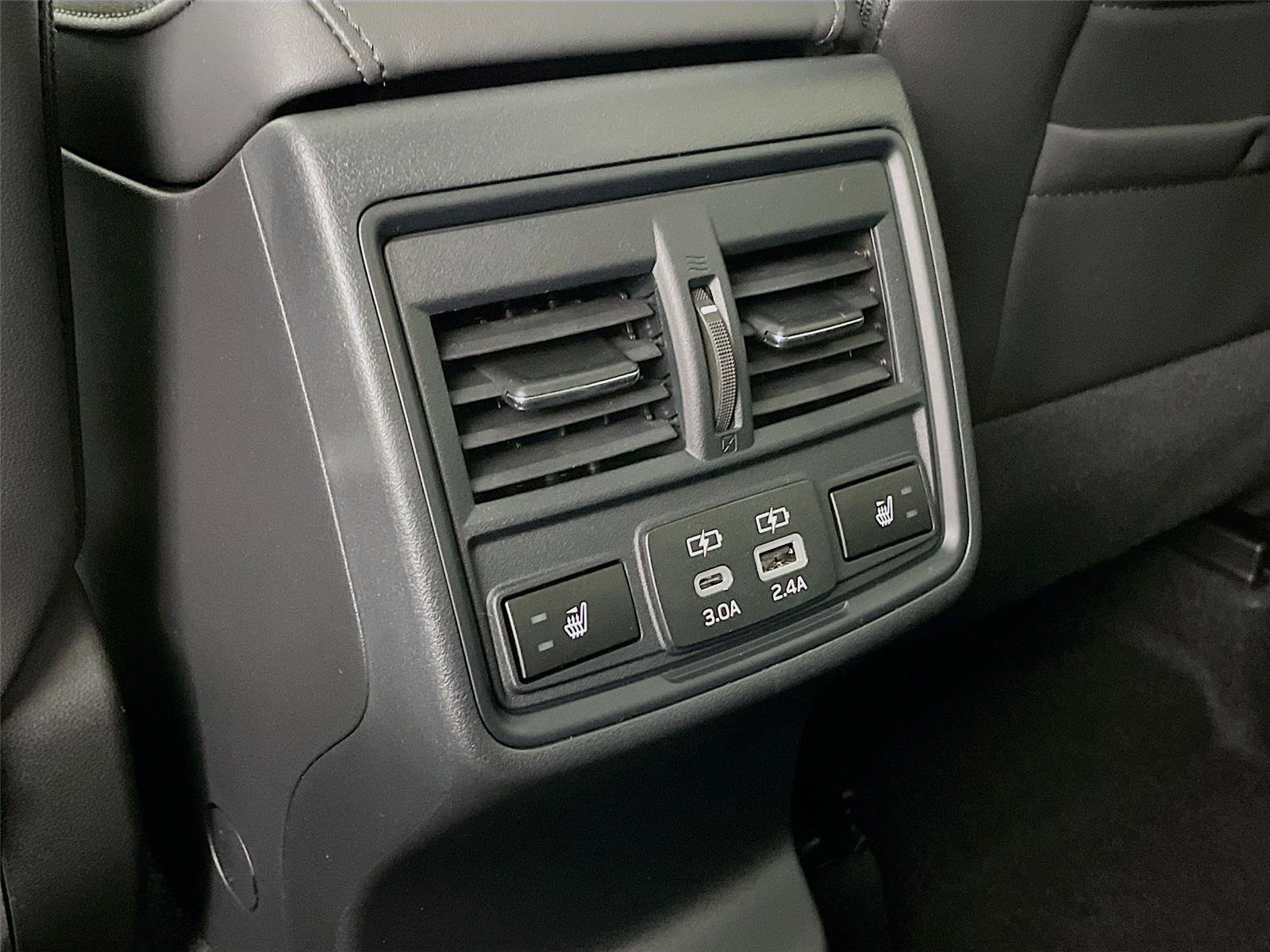 New 2026 Subaru Outback Limited image 18