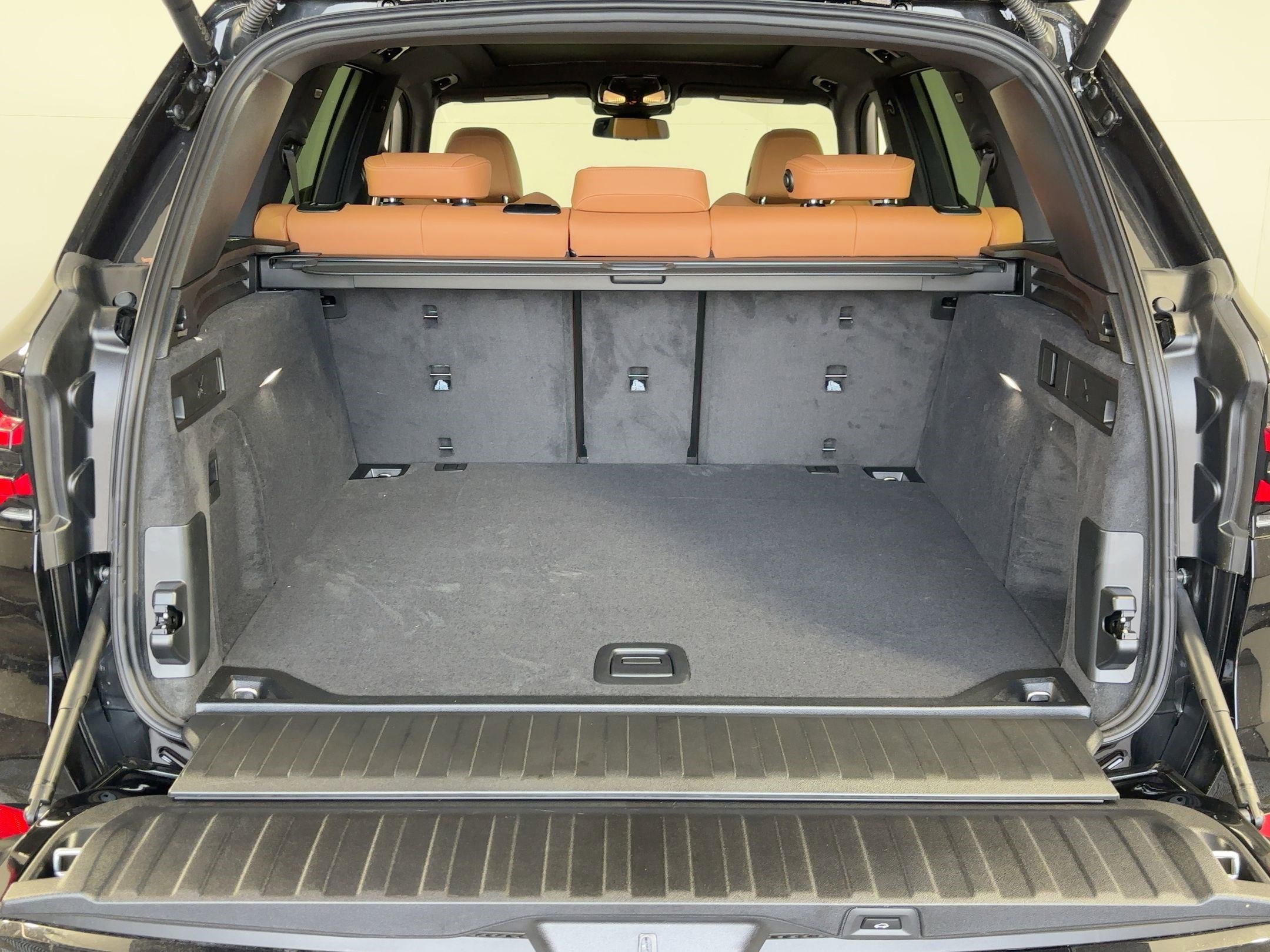 New 2026 BMW X5 sDrive40i w/ Parking Assistance Package image 35